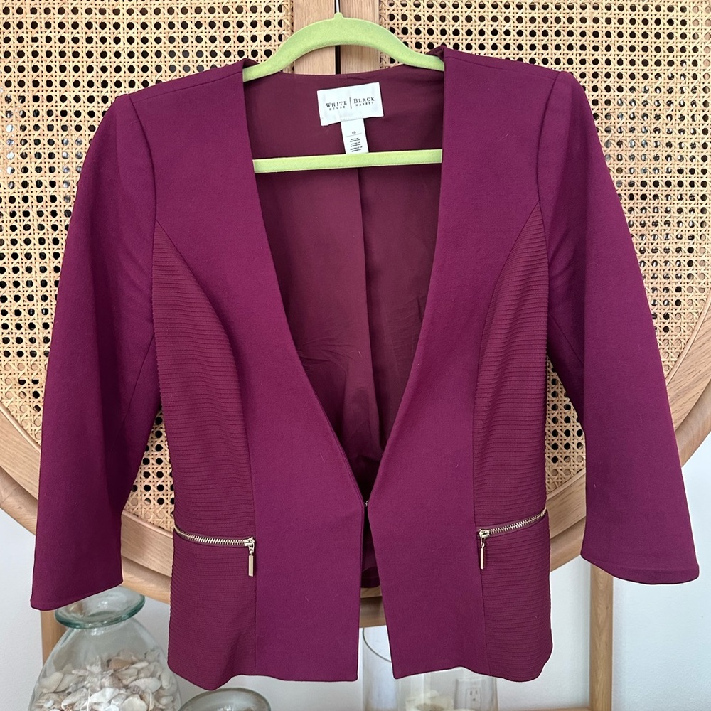 White House black Market- purple cropped blazer